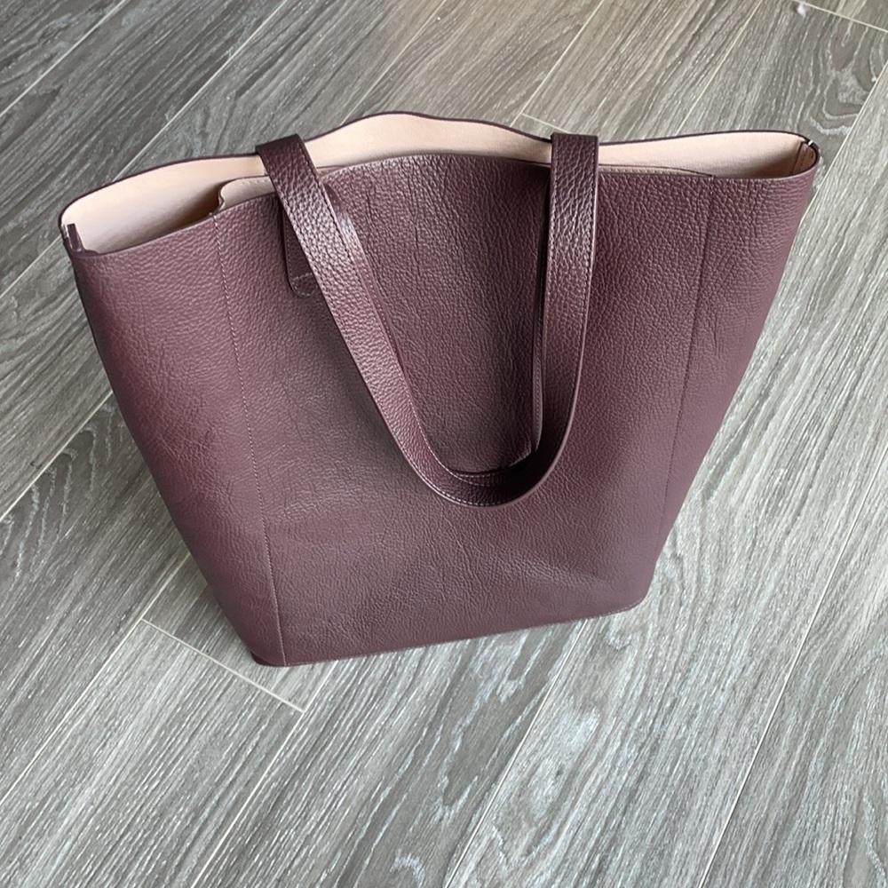 Cuyana tall structured pebbled leather tote